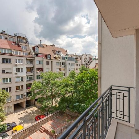 Bright And Newly Refurbished Apartment Near Center โซเฟีย ภายนอก รูปภาพ