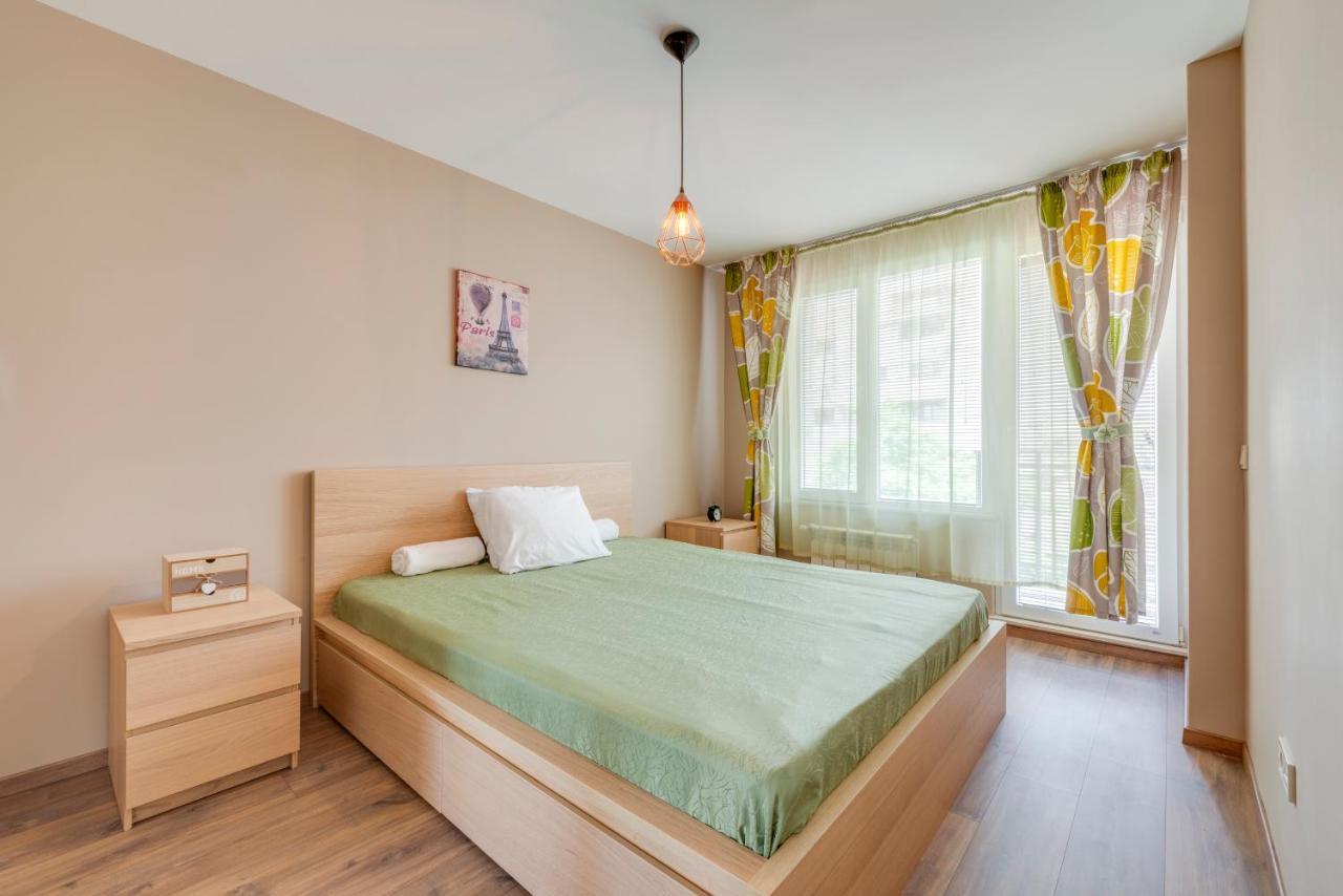 Bright And Newly Refurbished Apartment Near Center โซเฟีย ภายนอก รูปภาพ